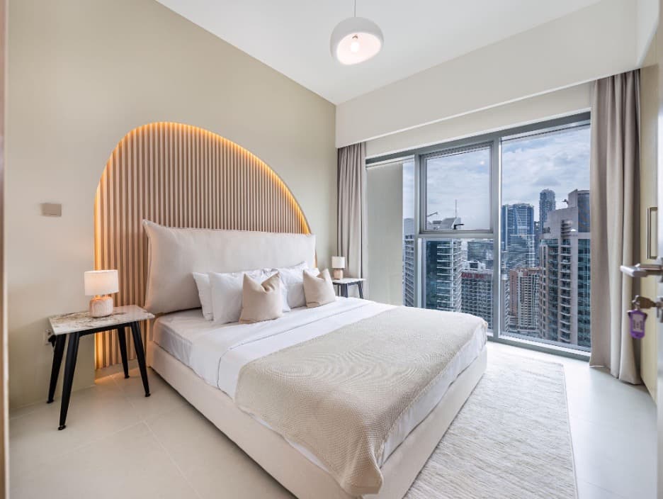 Fix & Flip vs Rental Investment in Dubai: Capital Growth or Income Stability?